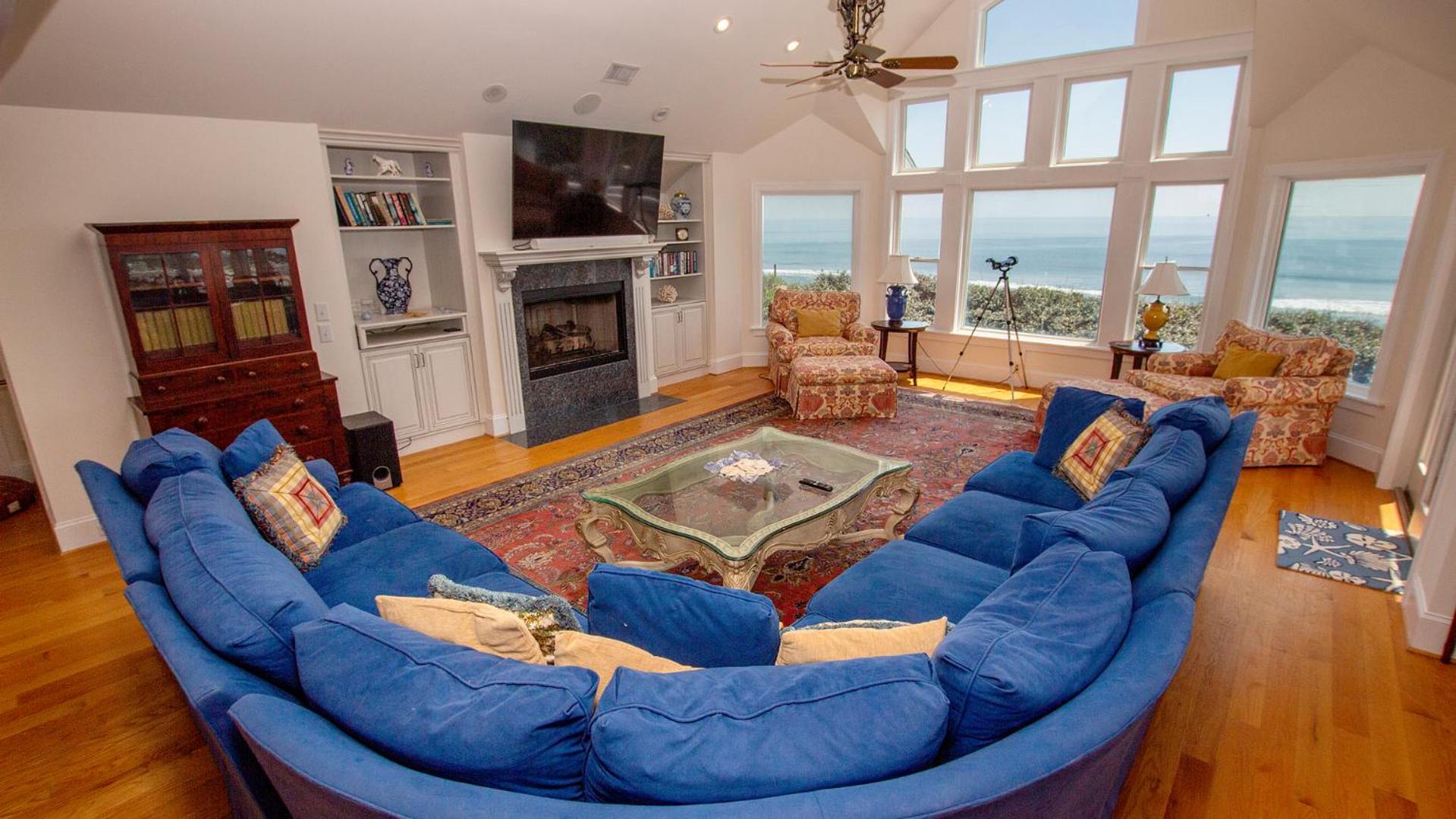 Foto 4: OCEANFRONT, Ocean views, ELEV, Private Pool, Private beach access, WL1083, Lighthouse Drive