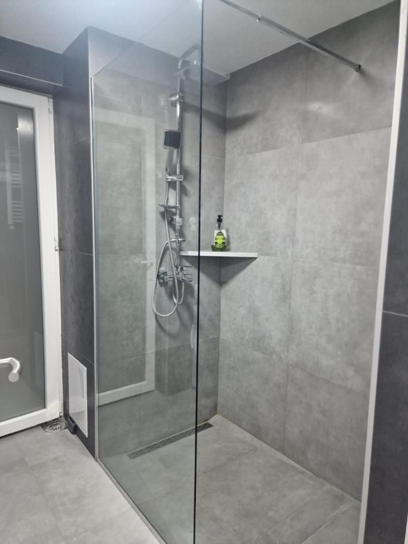 Billede 8: Bright, modern - 2 bedroom condo