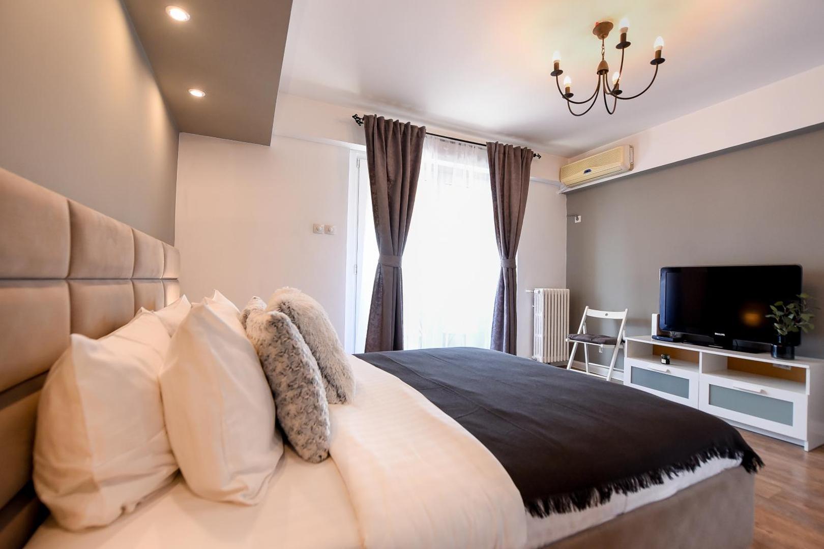 Chic Accommodation with Breathtaking Views over Calea Victoriei - Your Central Heaven的照片4
