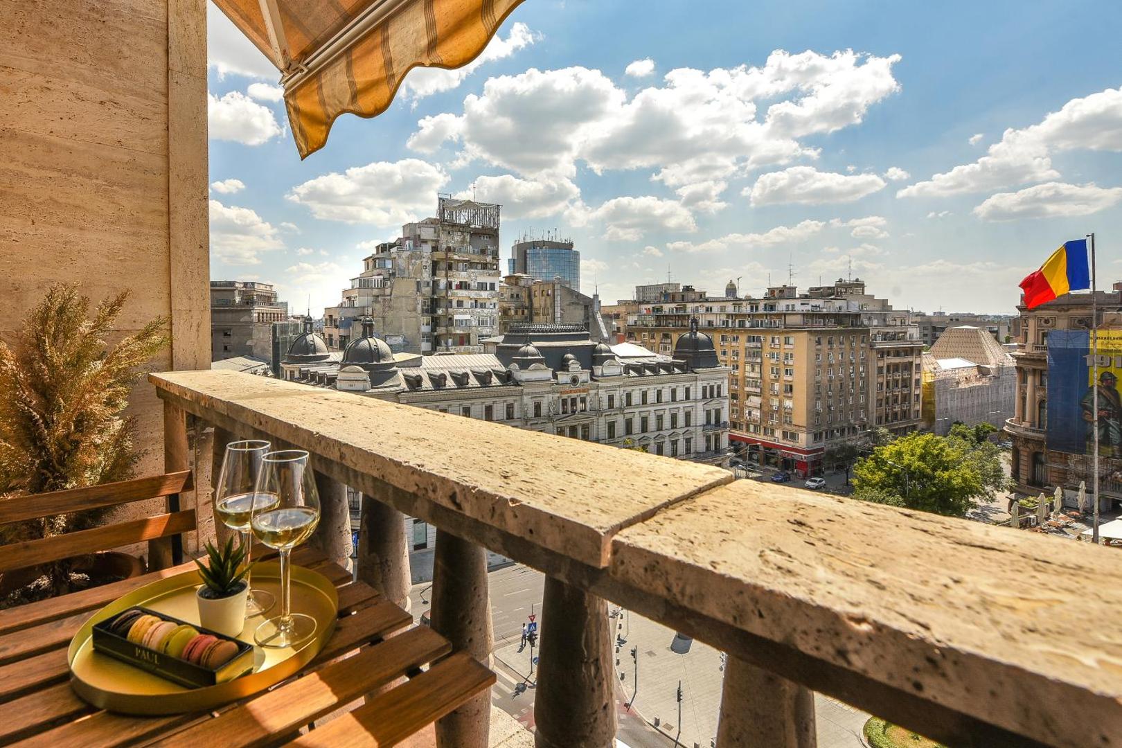 Chic Accommodation with Breathtaking Views over Calea Victoriei - Your Central Heaven的照片8