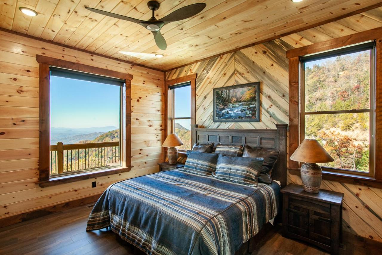 Foto 5: Sunset Summit - Pool, Theater Room, Games, & VIEWS