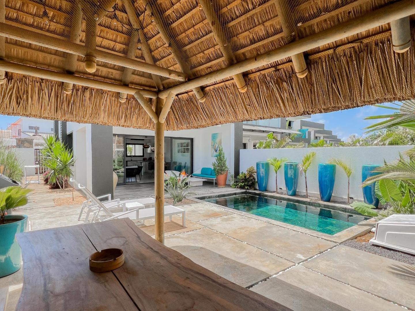 Photo 6 : Résidence Celestial - Premium 3 bedrooms Villa with volcanic stone Pool