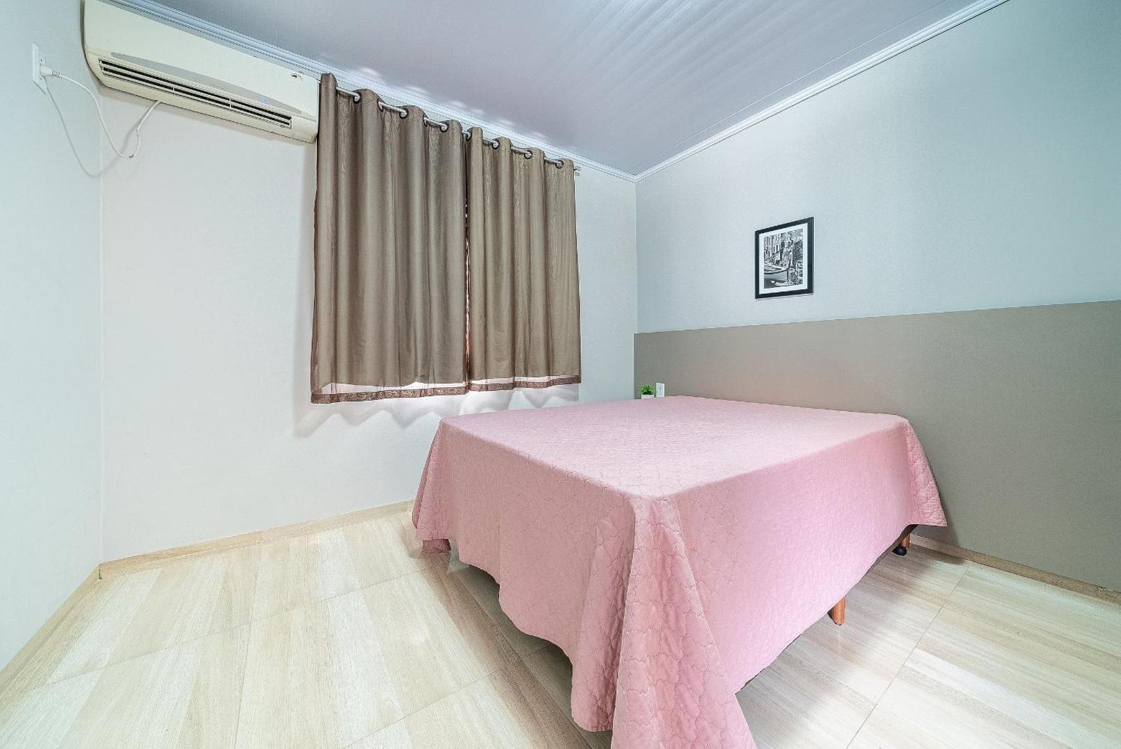 Foto 2: 023 - Residencial com Piscina e Jacuzzi em Bombas