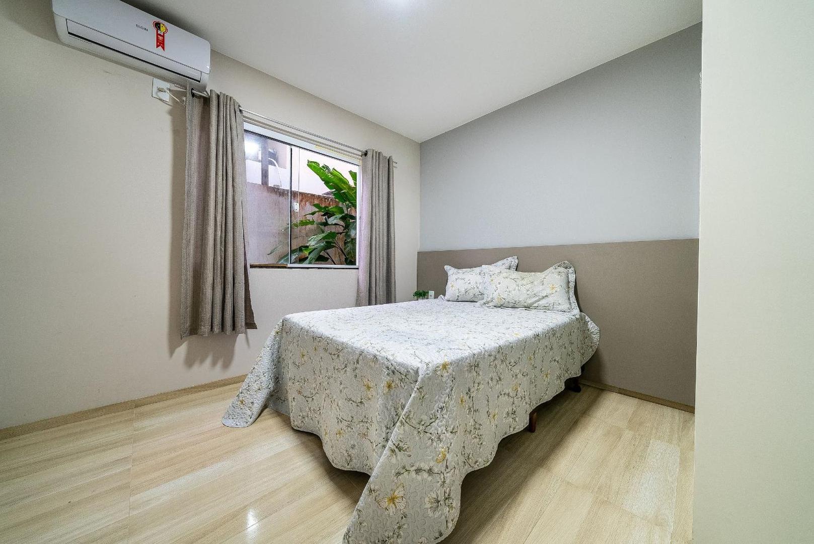 Foto 4: 027 - Residencial com Piscina e Jacuzzi em Bombas