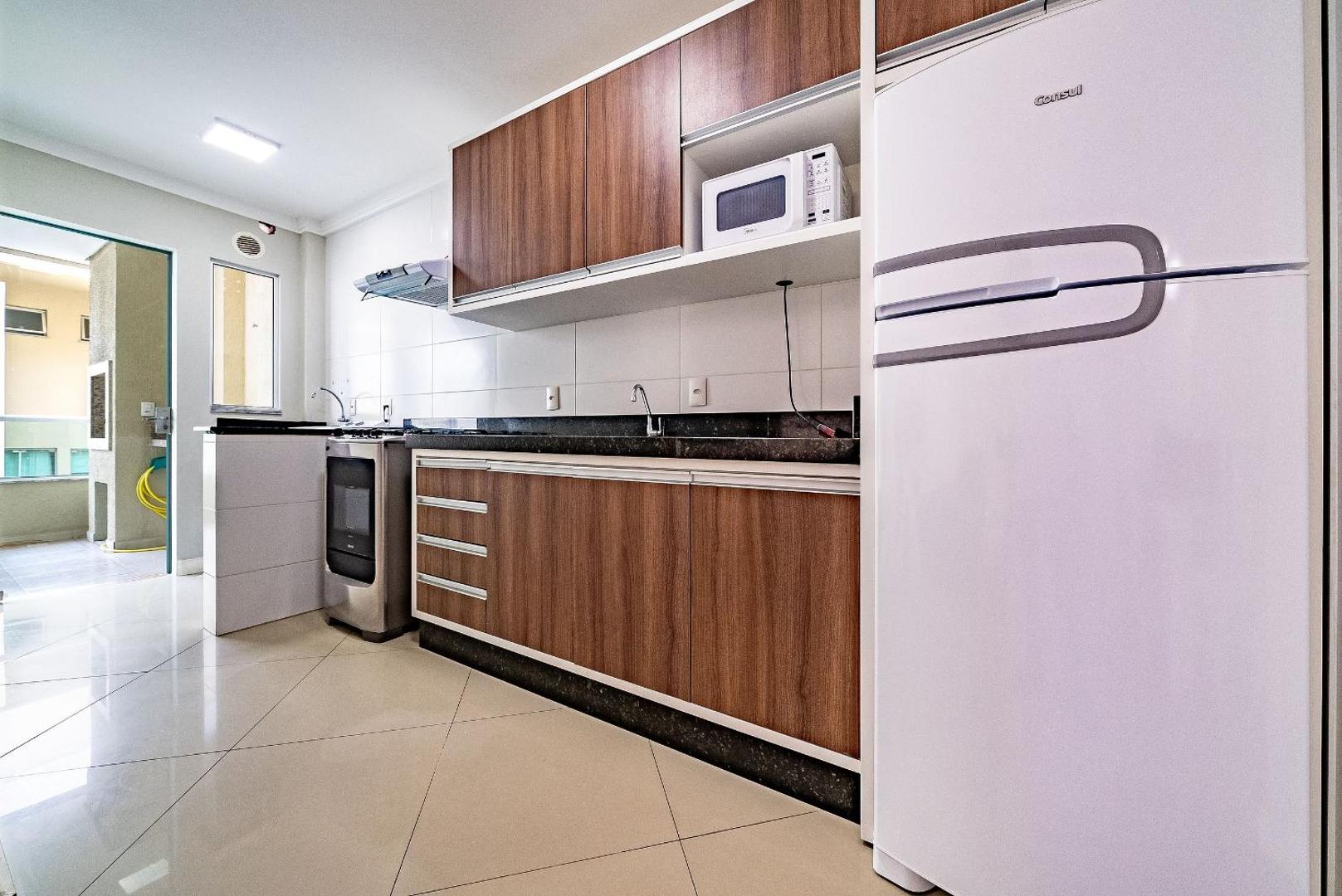 Foto 5: 248 - Lindo apartamento na praia de Bombas