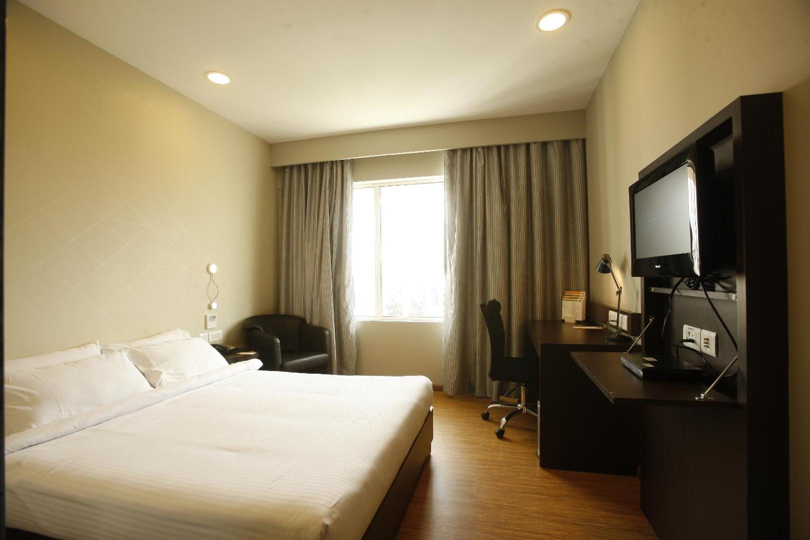 Фотография 3: Keys Prima by Lemon Tree Hotels, Whitefield, Bengaluru