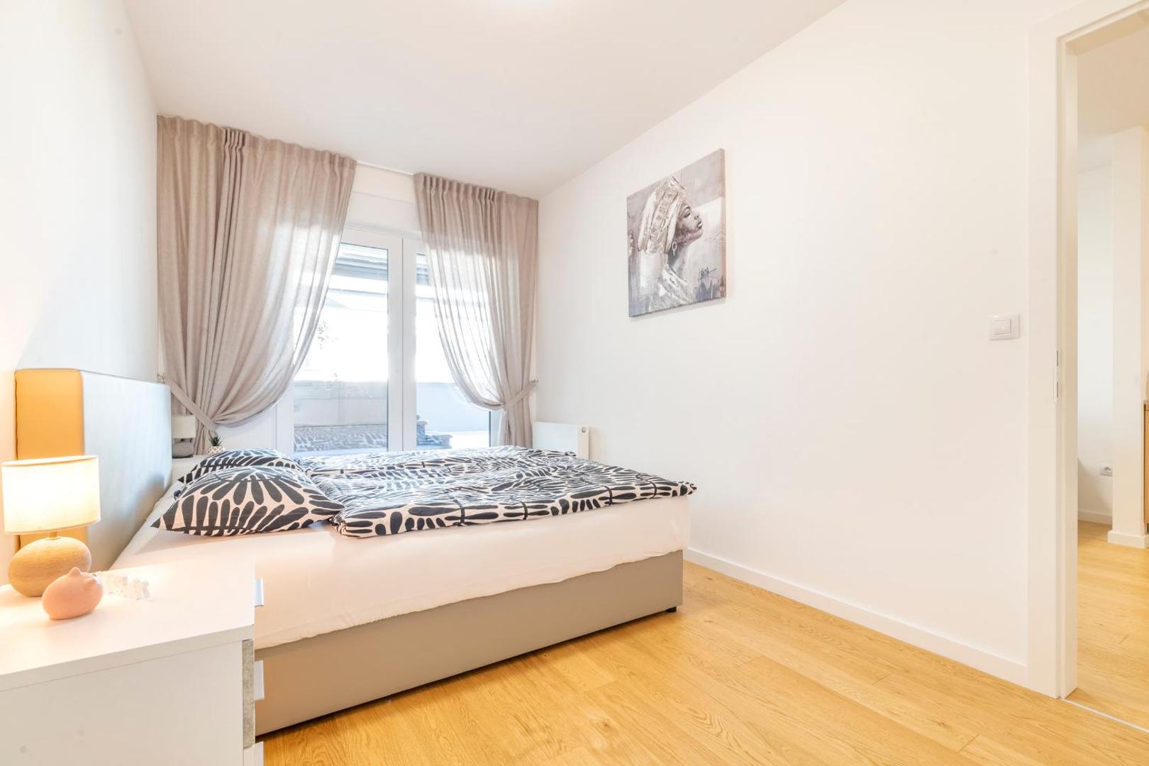 Foto 9: LILY apartment - Flexible SelfCheckins 48- Luxury- Extra big terrace with jacuzzi