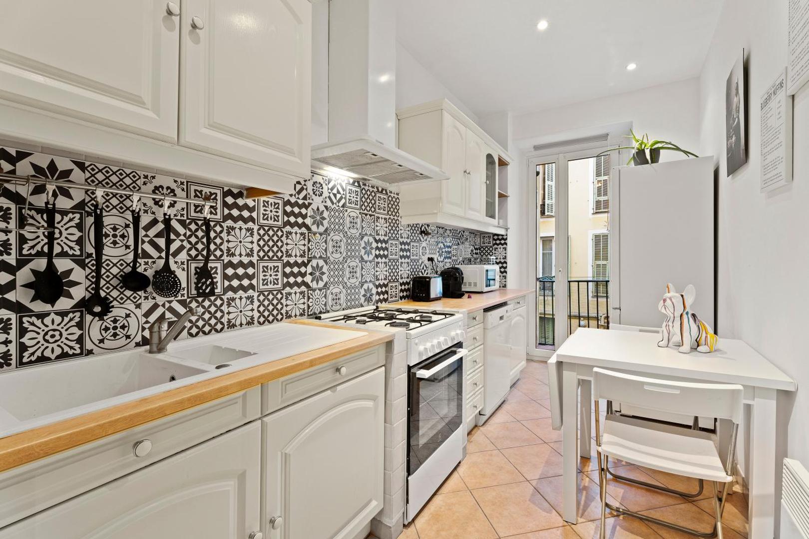 Foto 7: Nice - Renting - LASCARIS - Charm & Spacious & Comfort 3P Port Bonaparte