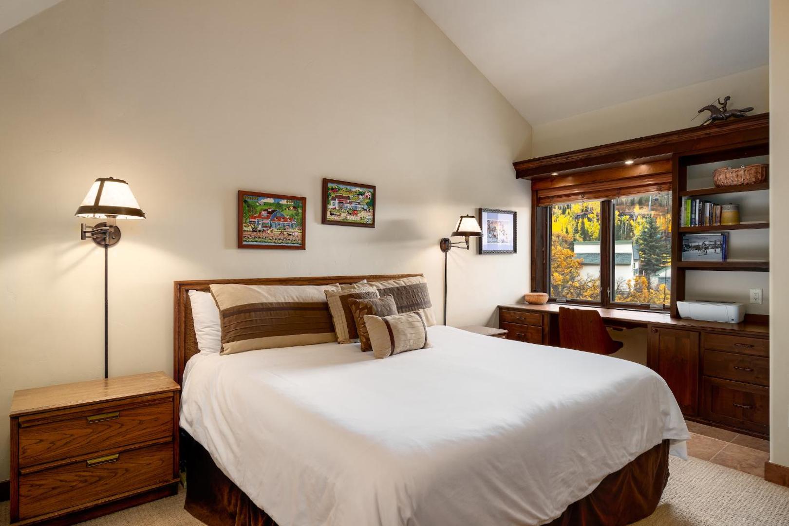 Kuva 8: Bear Claw 611 - Ski-in Ski-out Condo!