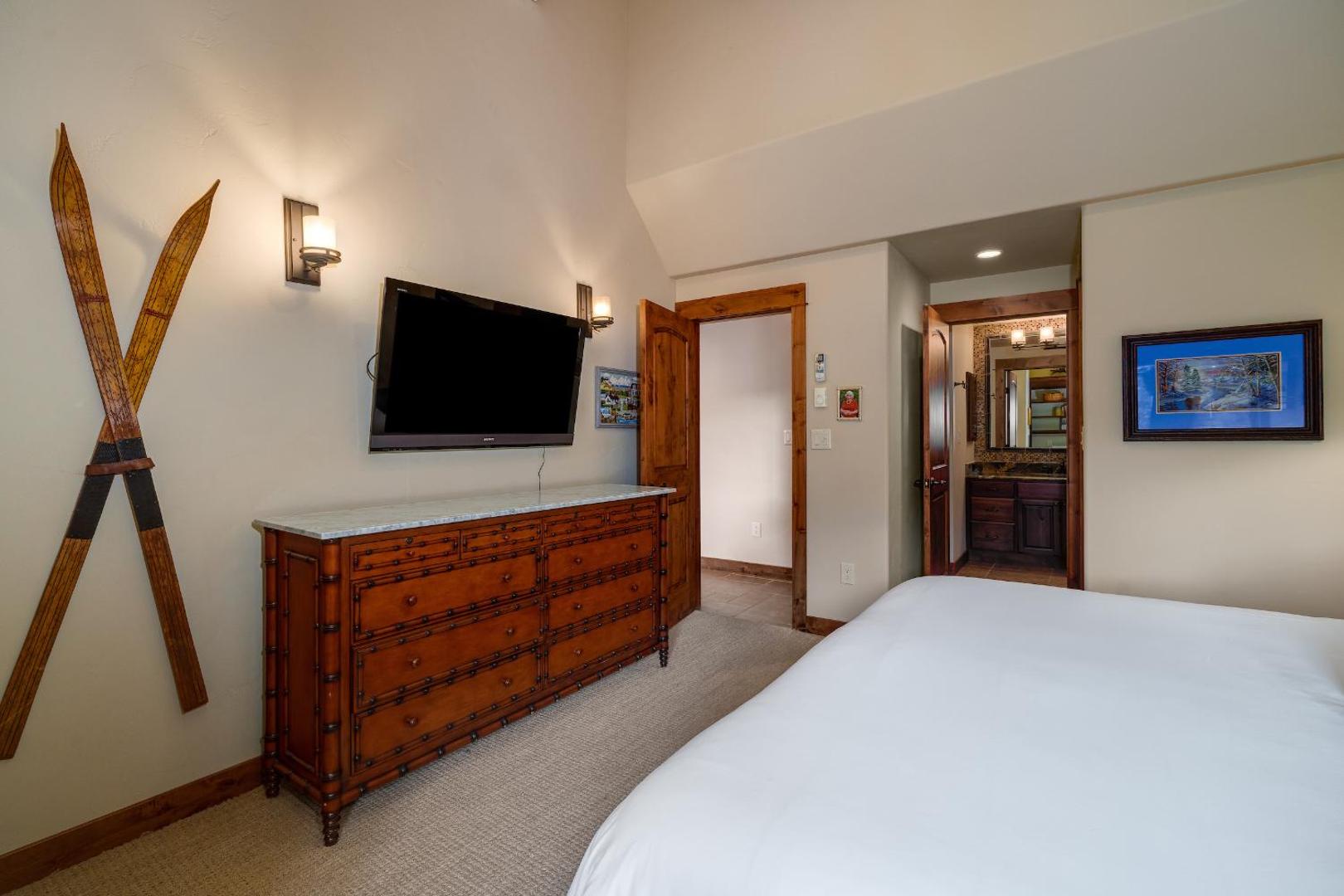 Kuva 9: Bear Claw 611 - Ski-in Ski-out Condo!