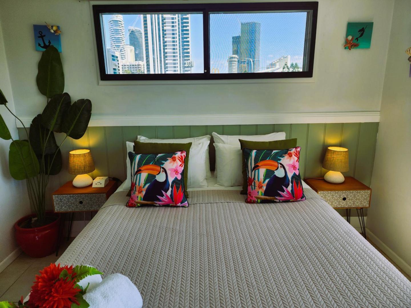 Φωτογραφία 3: Broadbeach, Stylish Apartment Close To everything