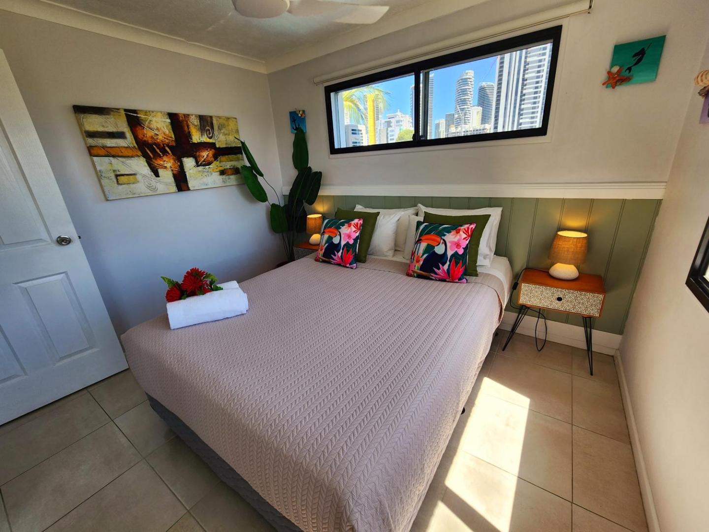Φωτογραφία 4: Broadbeach, Stylish Apartment Close To everything