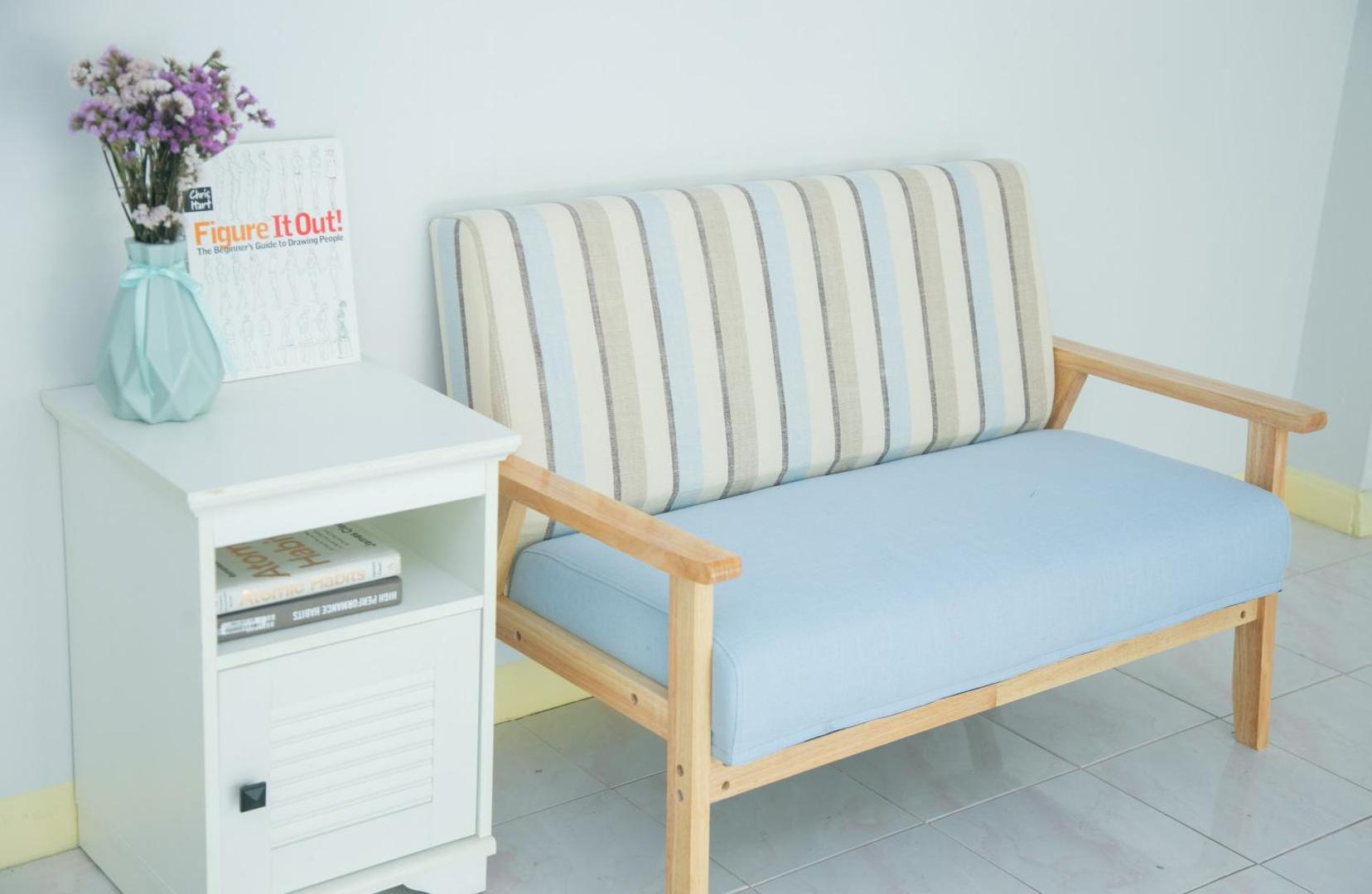 Fotografie 2: Hello Host - yellow room