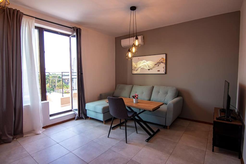 Billede 2: Аpartment with Free Parking