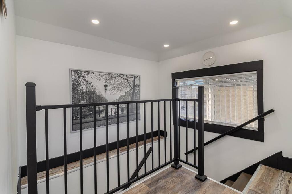 Billede 9: Sand & Sun Retreat,2 Living Rooms, Kids Play Area