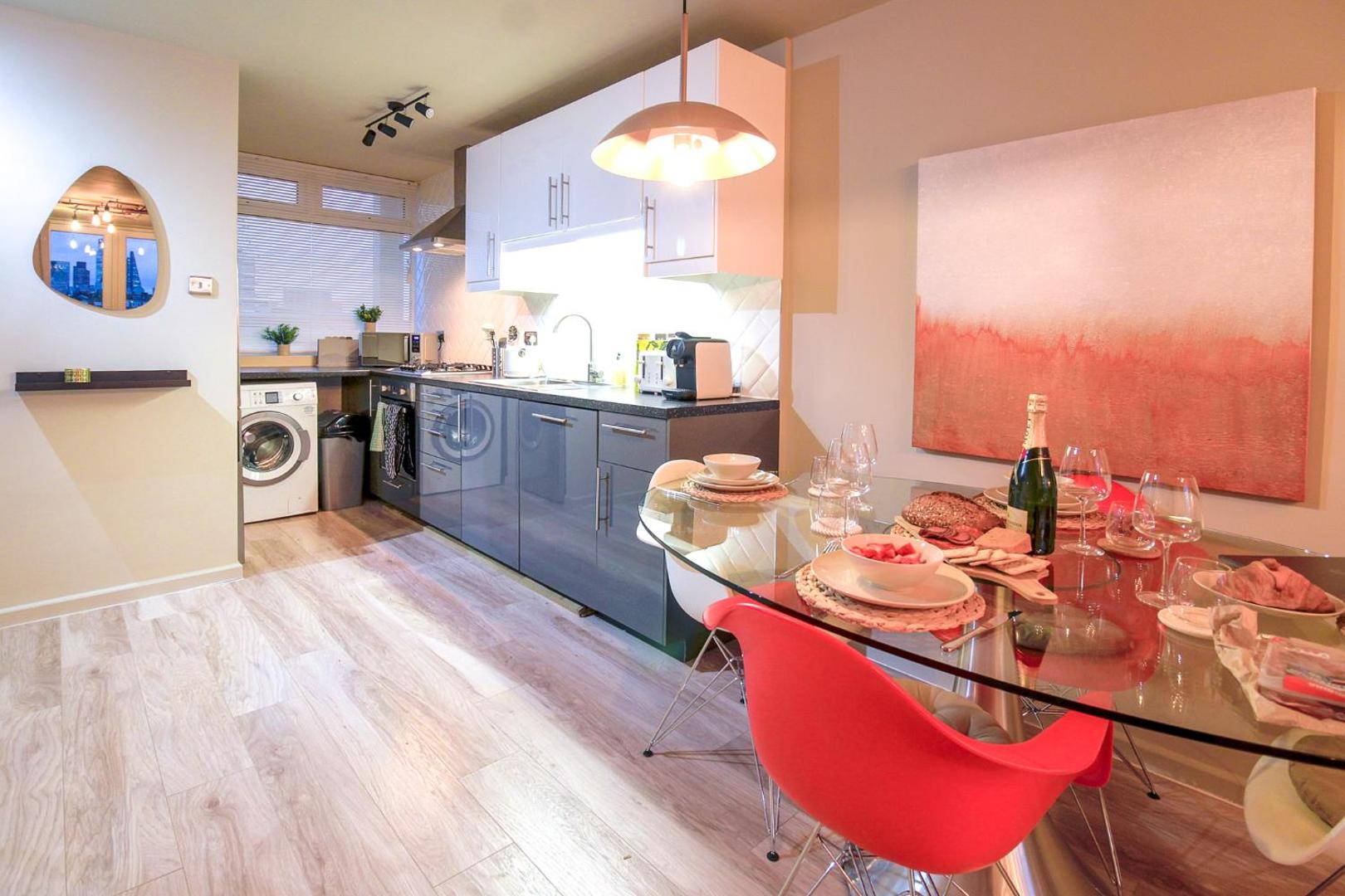 Fotografia 5: 2 bed flat, City views, suitable for Long stays