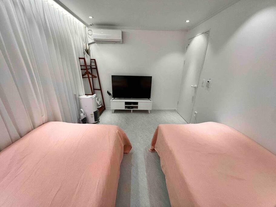 Foto 7: Comma 1 - Cozy semi basement