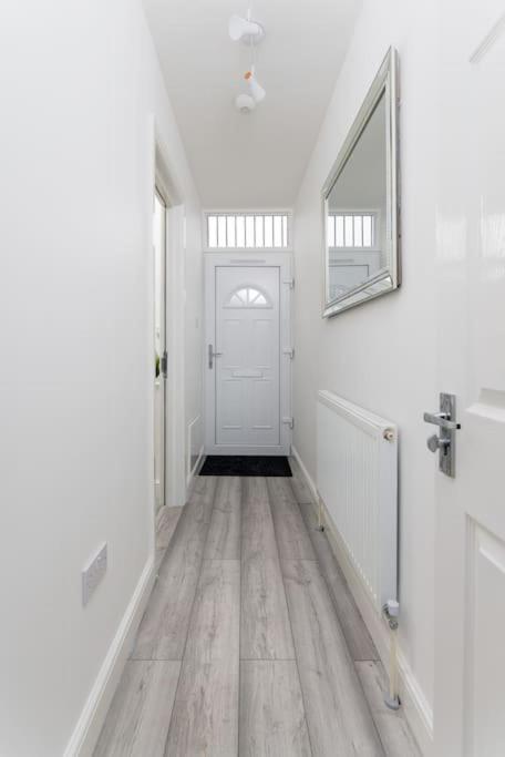 Foto 10: Flatzy - Modern 3 Bedroom Home in City Centre