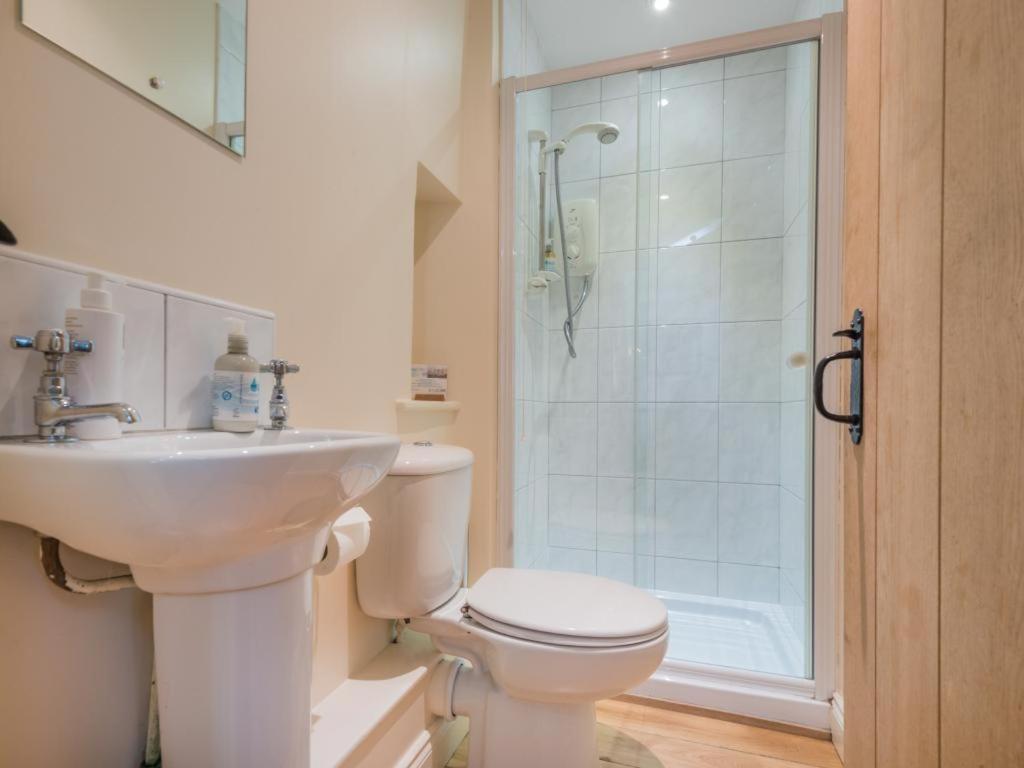 Photo 11 : 2 Bed in Penrith oc-sz470