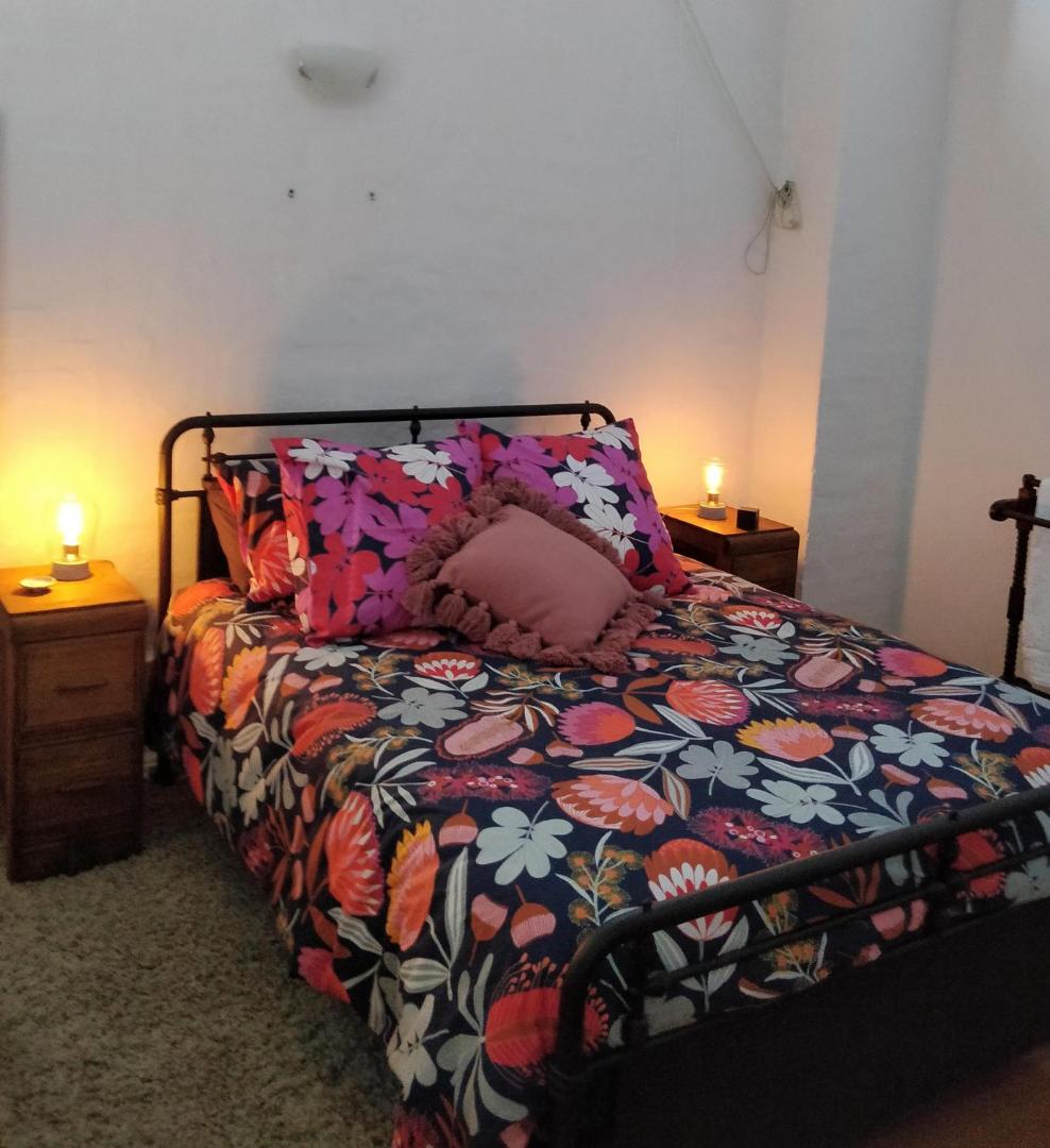 Pips on Mitchell - Beautiful Historic Apartment photo 2