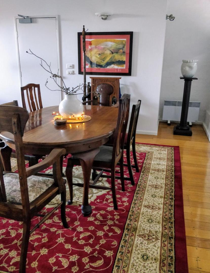 Pips on Mitchell - Beautiful Historic Apartment photo 5