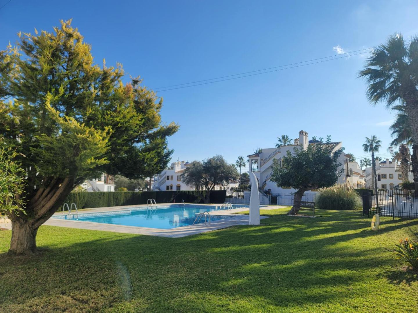 Bild 3: Bungalow in Villamartin, Orihuela Costa