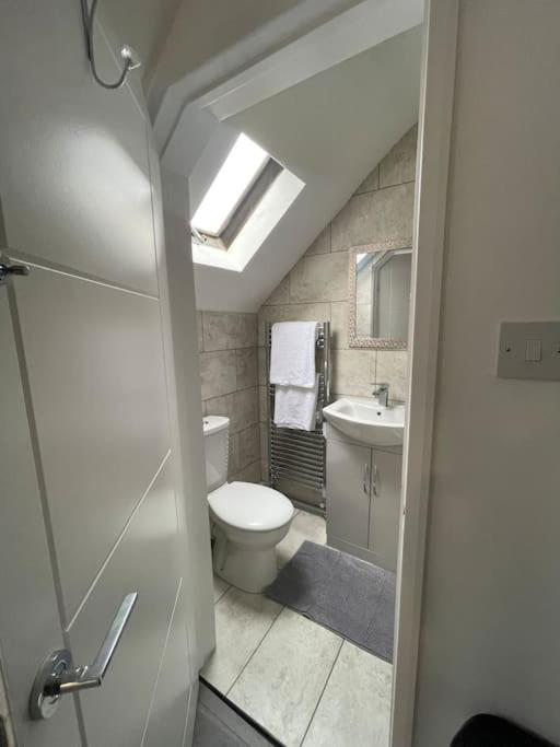 Foto 7: Opal - Executive London Flat