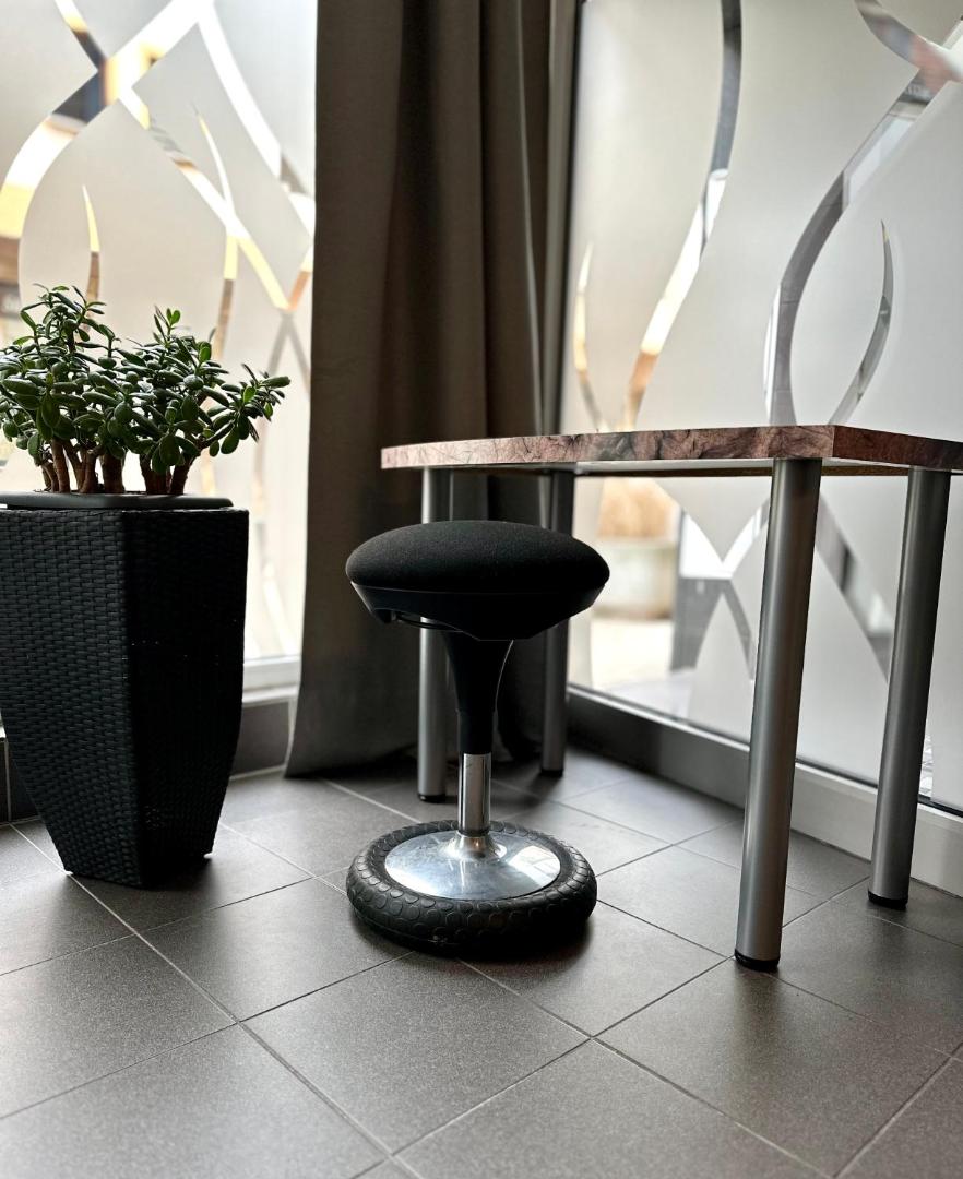 Foto 2: Studio im Herzen Meiningen -Erdgeschoss-