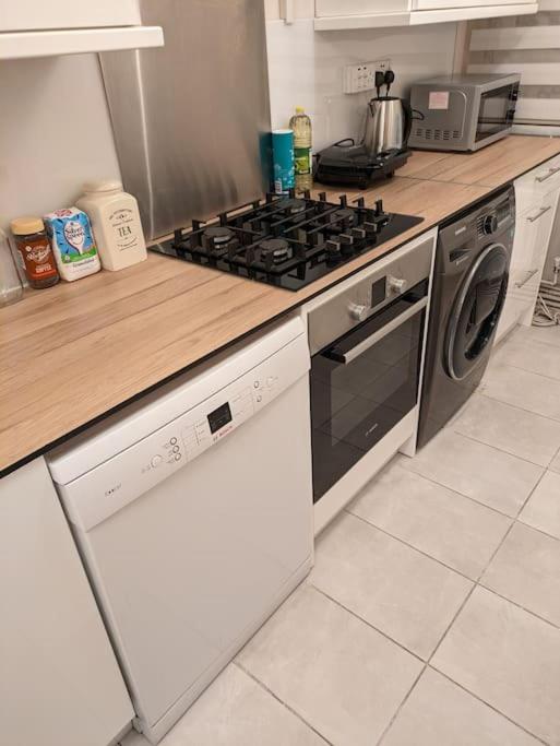 Φωτογραφία 8: Flat, apartment in Haggerston N1, Central London