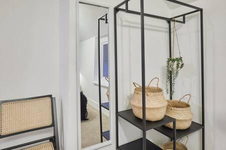 Foto 10: Host & Stay - High Street Cottage