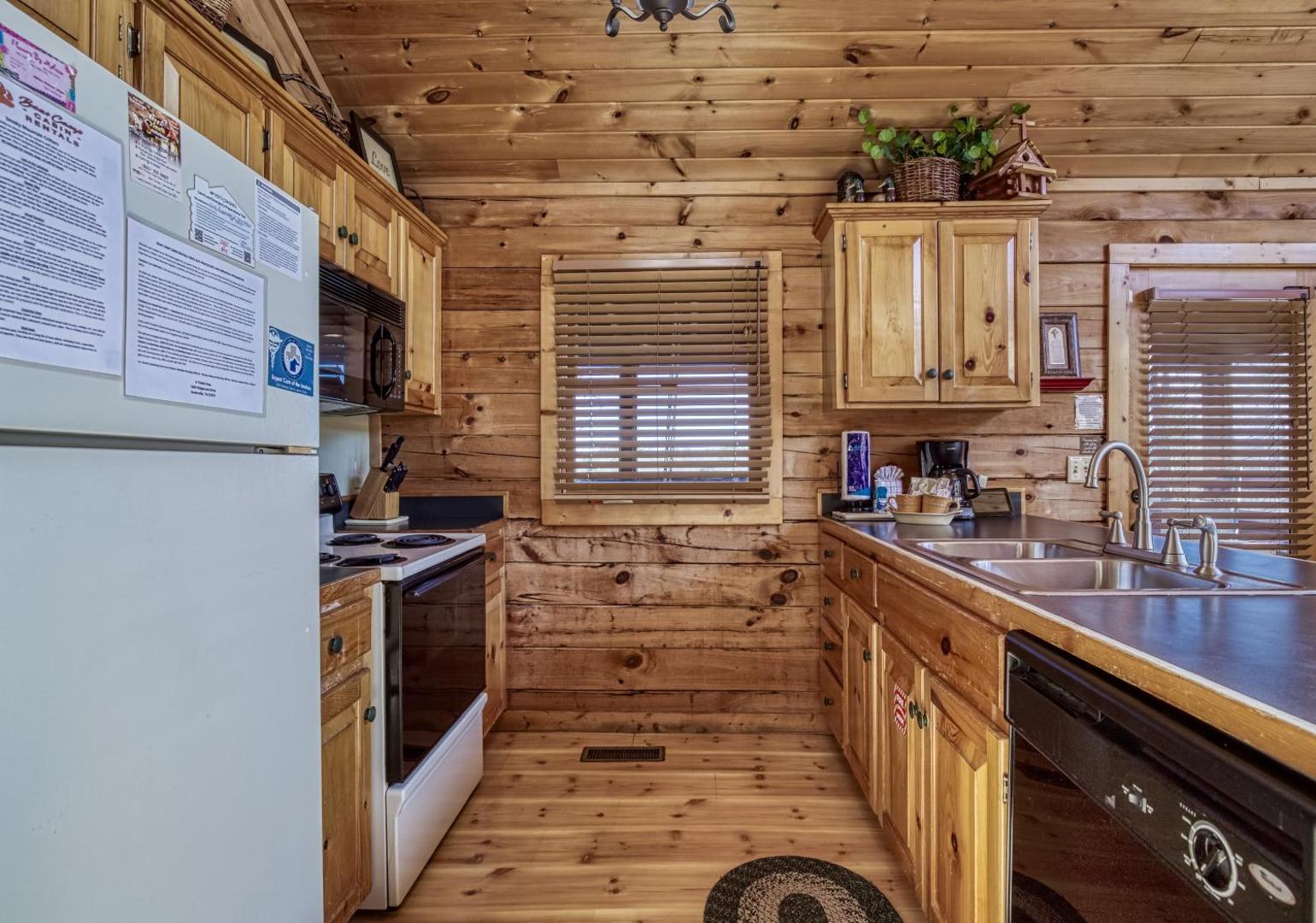 Foto 8: A Trinity View , Relax & Unwind Cabin with Games, Hot Tub & Plenty of Space