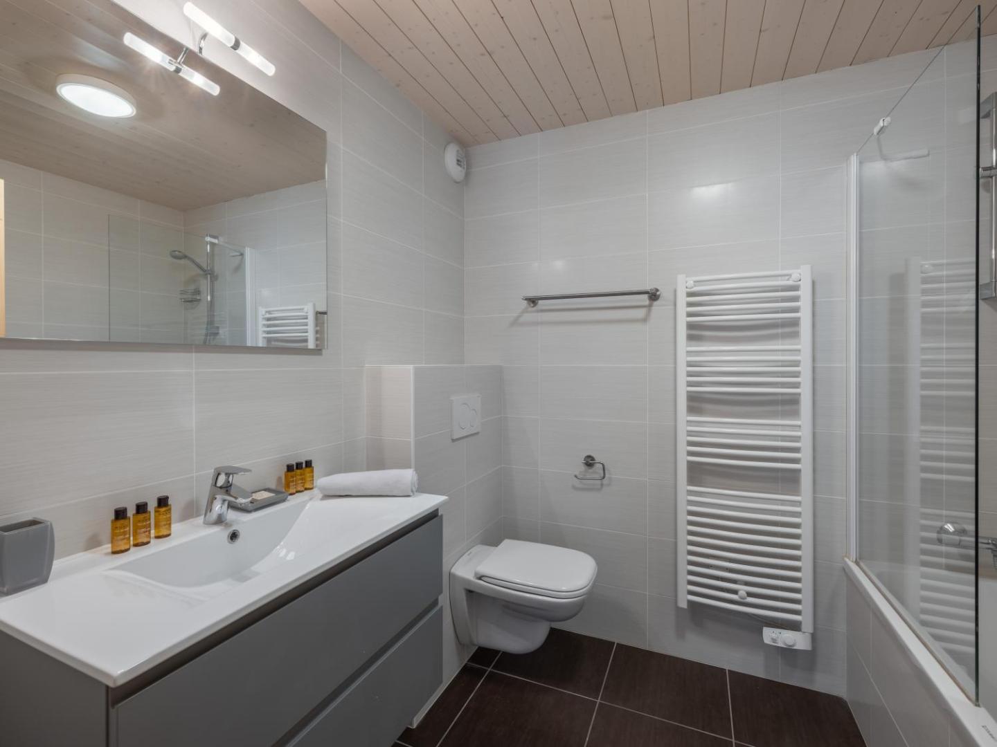 Foto 4: Etringa 8 - Chalet Mitoyen - BO Immobilier- remises sur les forfaits de skis Châtel ou Portes du soleil