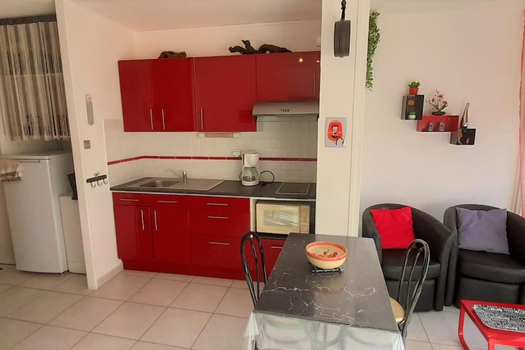 Foto 9: Studio 26, Héliopolis E au village naturiste