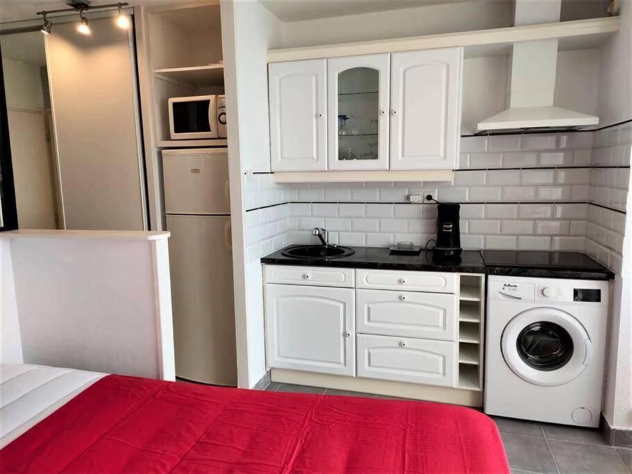 Billede 2: Studio 411, Héliopolis AB au village naturiste