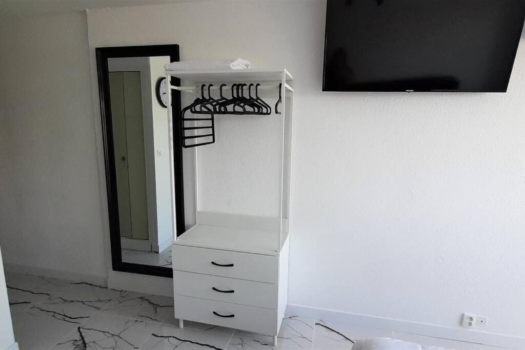 Bilde 2: Studio 43, Héliopolis L au village naturiste