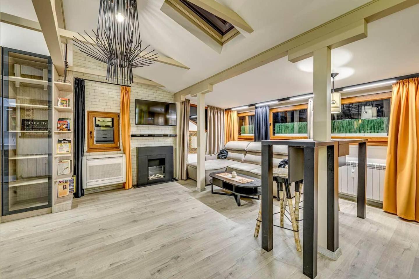 Bild 2: Top 5 - Loft - Top Location - Designer Interior