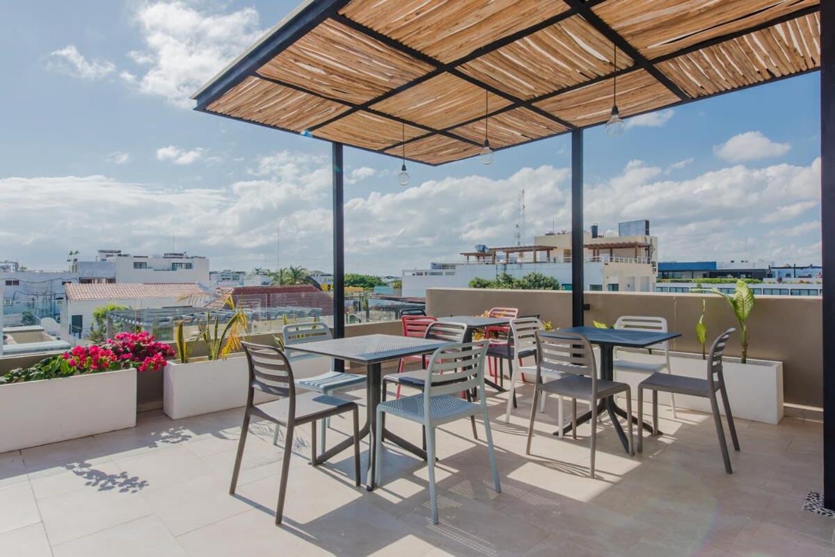 Fotografie 8: Chic Space, Private Balcony, Roof Pool, Good WiFi