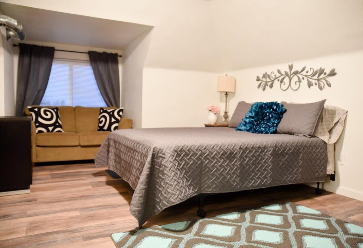 Foto 7: Unwind in a Bright Comfortable Apartment for 3