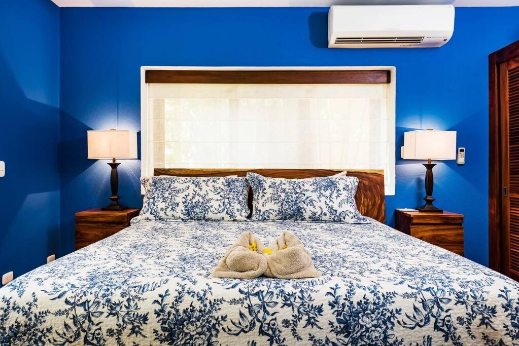 Billede 3: Light & Breezy Beach Side Condo!