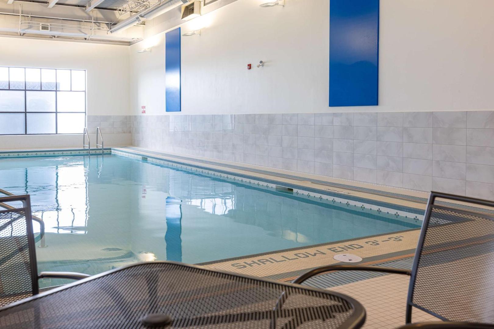Kuva 10: DoubleTree by Hilton Calgary North