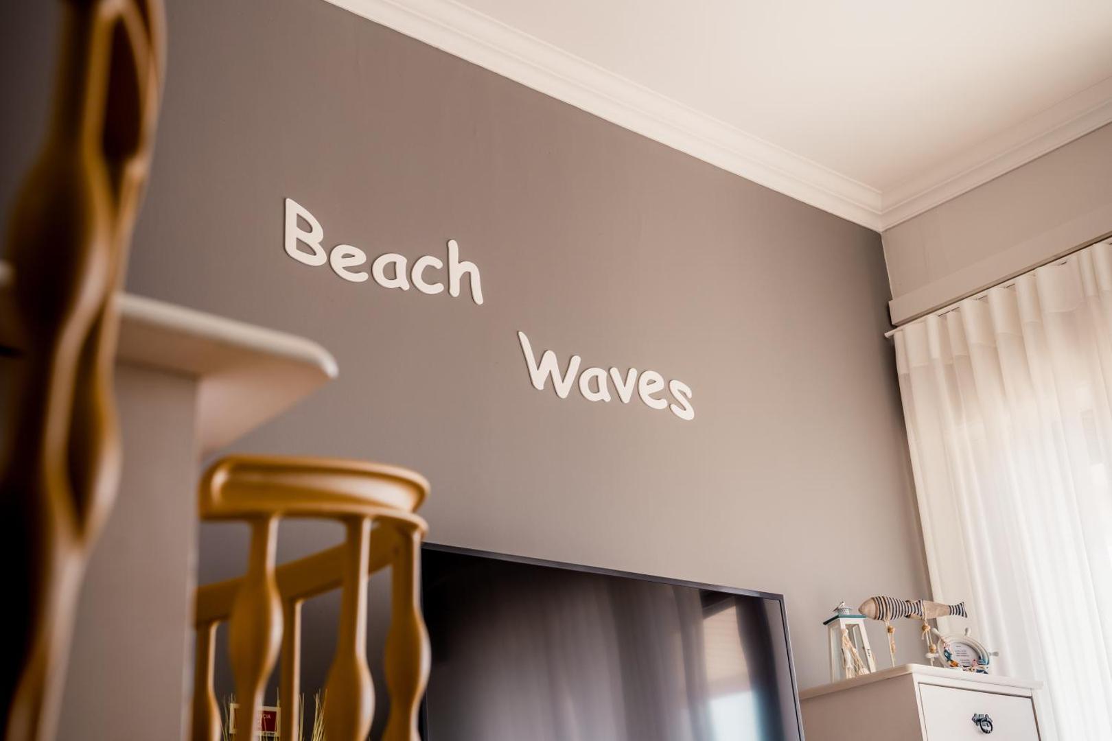 Foto 6: Beach Waves