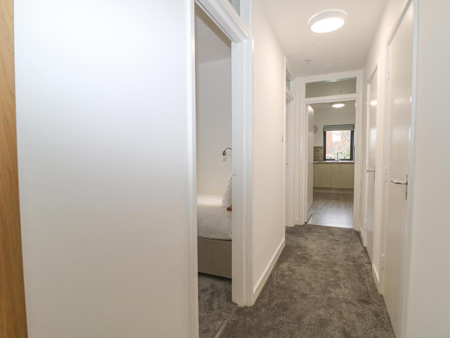 Billede 9: Flat 32 - Marine Court