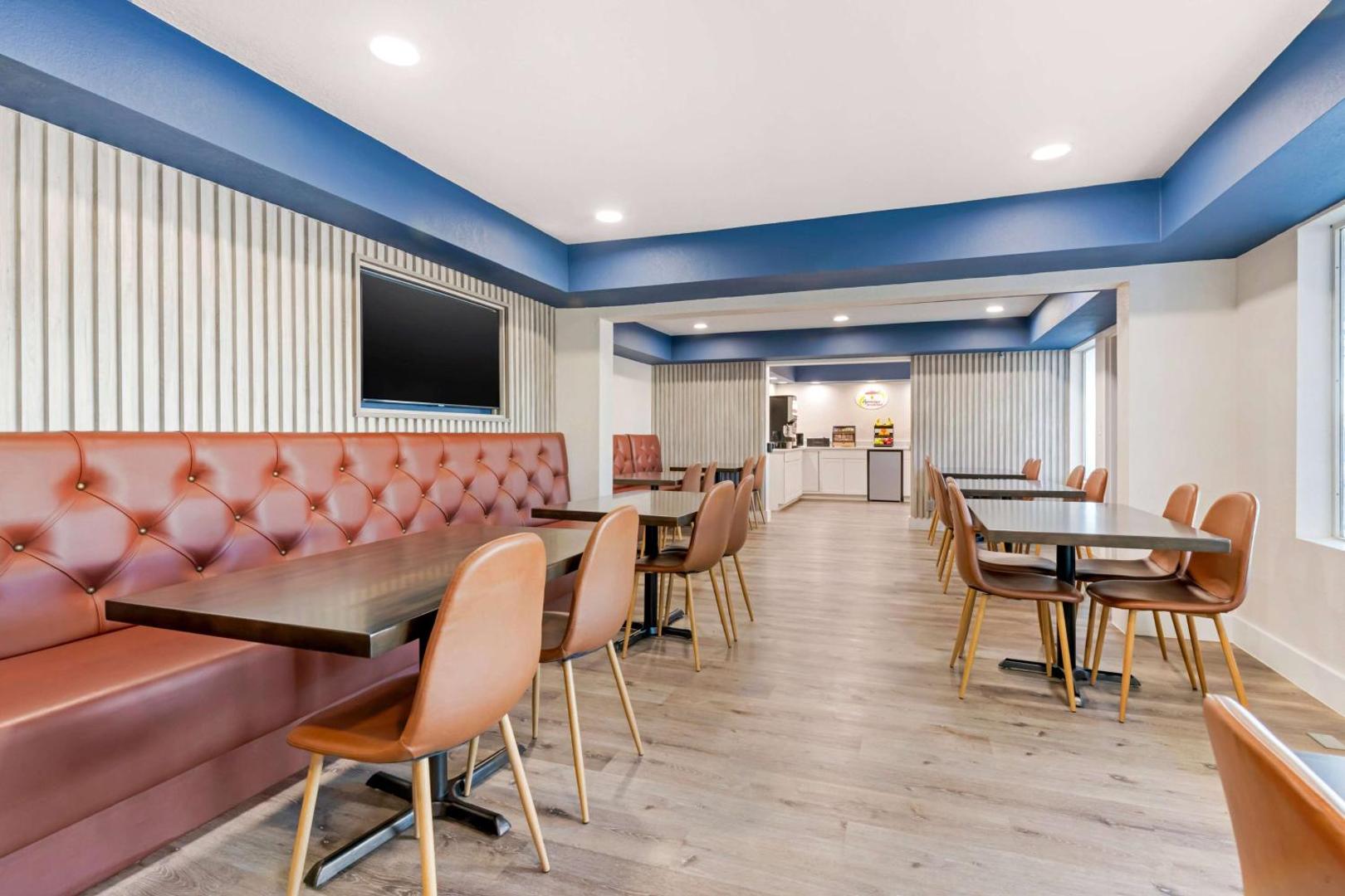 Φωτογραφία 9: Super 8 by Wyndham Orlando Near Florida Mall