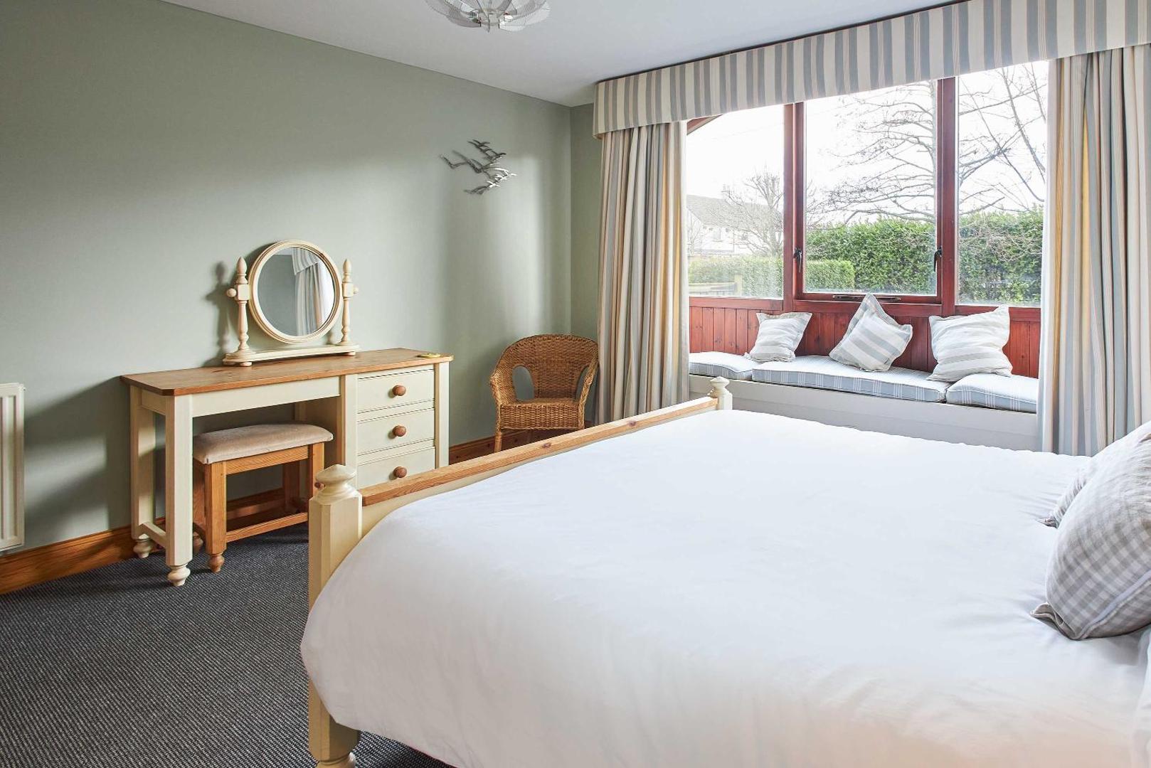 Foto 8: Host & Stay - The Coach House