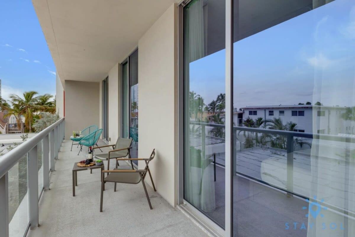 Billede 8: Rooftop Pool & Hot Tub - Gym - Hollywood Beach
