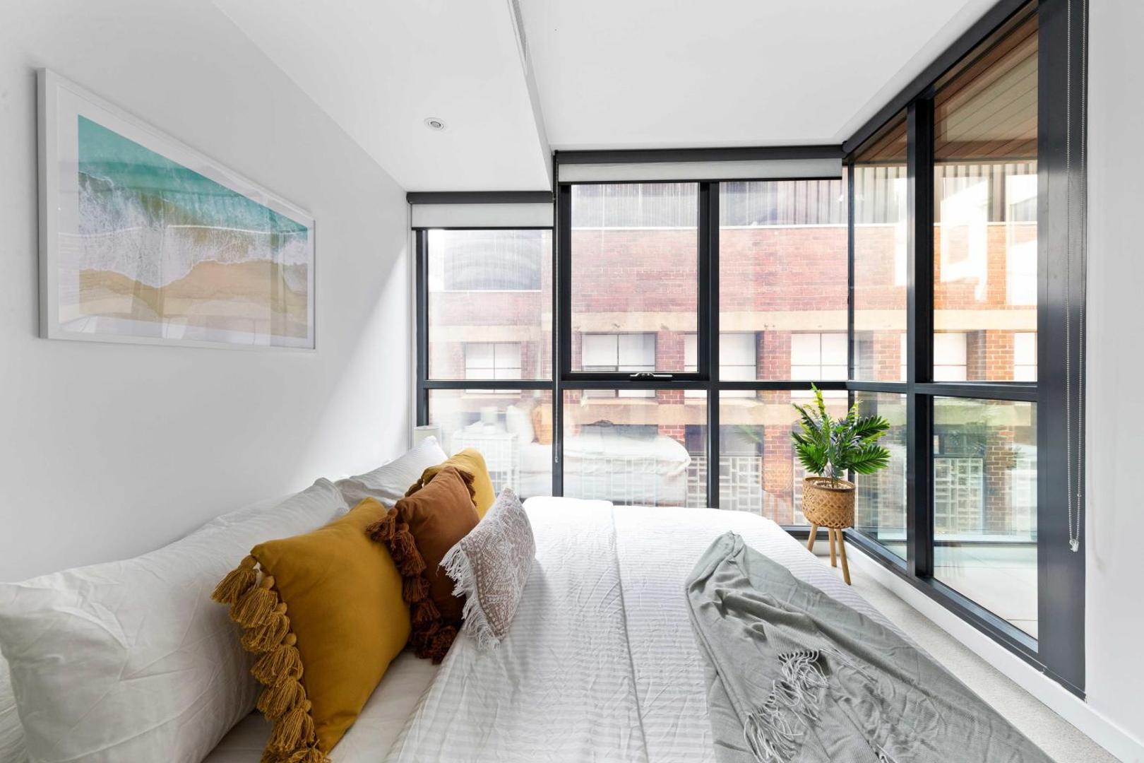 Foto 9: A Chic & Comfy 2BR Apt Near Federation Square