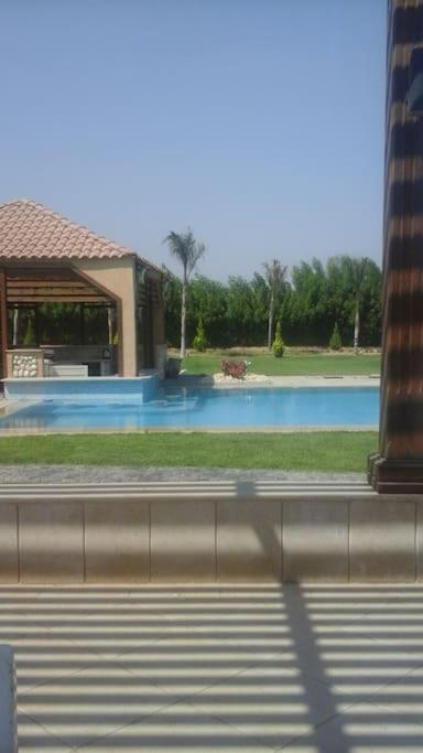 Foto 8: Private villa at a gated community