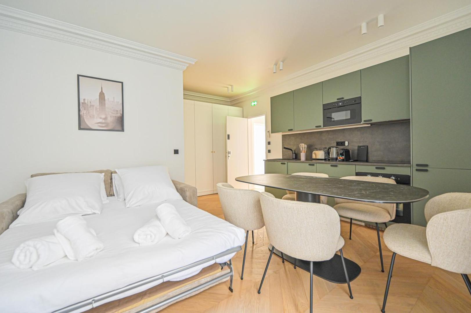 Foto 10: Sumptuous & Serene Parisian Flat