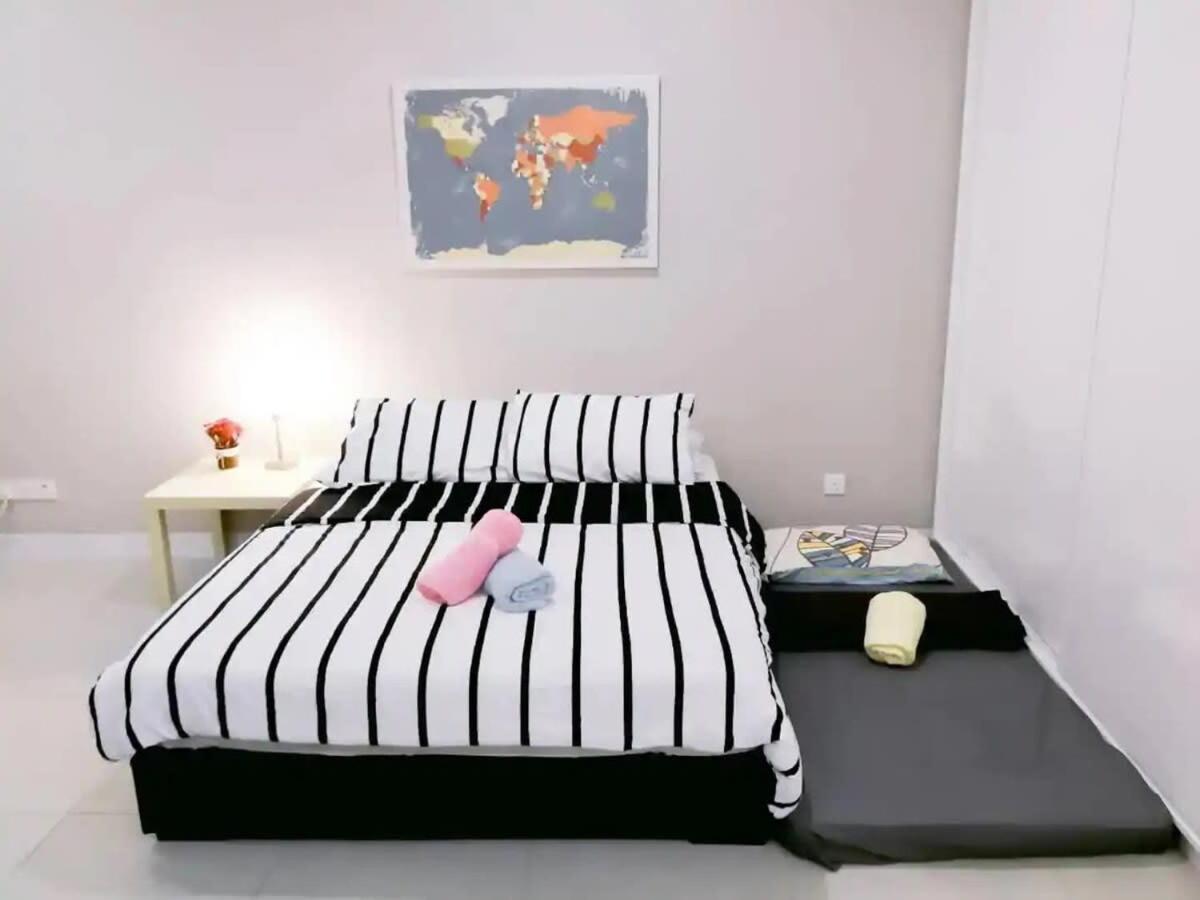 Foto 4: Stylish & Cozy TTDI Ascencia Studio FREE Parking