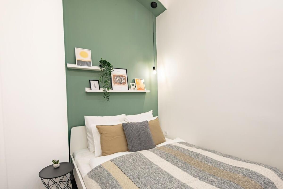 Fotografia 4: Mini - NEW - Elegant Downtown Retreat